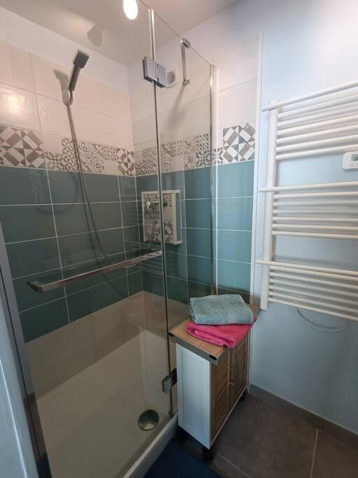 Le Hutteau Appartement Vaudricourt Buitenkant foto